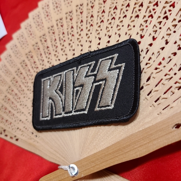 KISS Black and Silver Patch - Picture 4 of 7